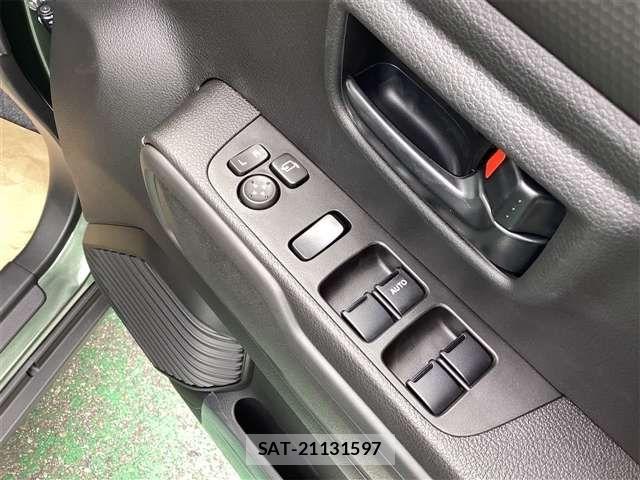 Suzuki HUSTLER 2025-08 6906442-17