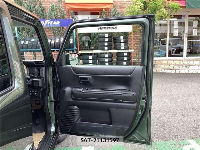 Suzuki HUSTLER 2025-08 6906442-18