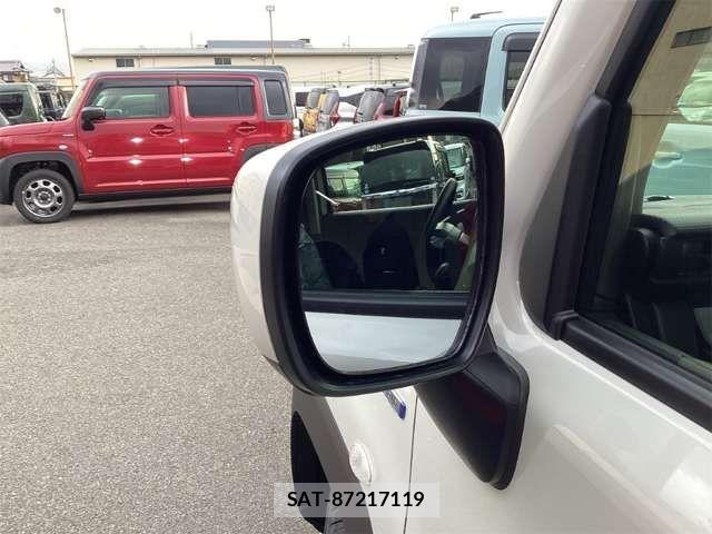 Suzuki HUSTLER 2025-12 6906445-12