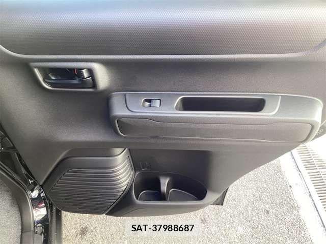 Suzuki HUSTLER 2025-11 6906446-18
