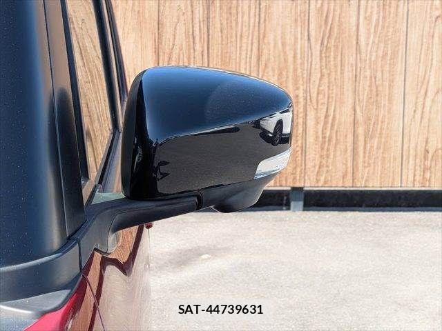 Suzuki HUSTLER 2016-11 6906520-25