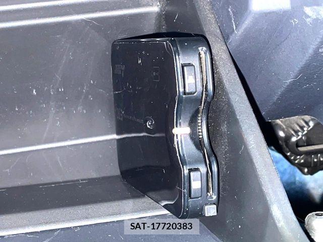 Suzuki HUSTLER 2015-08 6994228-5