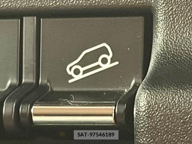 Suzuki HUSTLER 2021-01 6994170-6