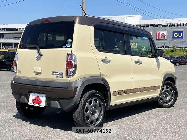Suzuki HUSTLER 2019-01 7058864-2