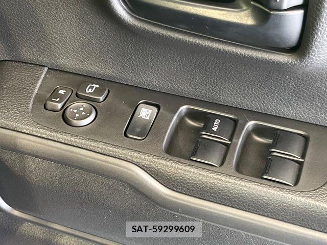 Suzuki HUSTLER 2025-02 7219739-6