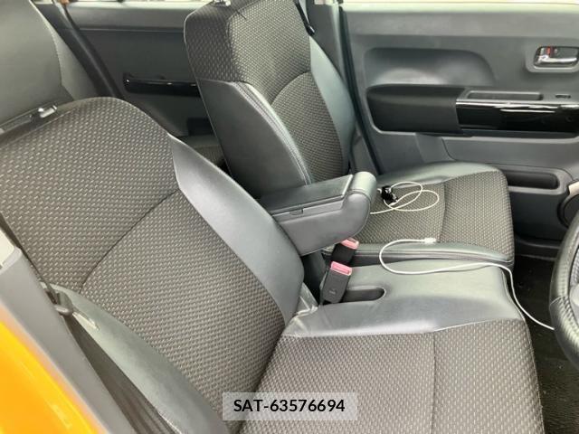 Suzuki HUSTLER 2017-06 7219623-10