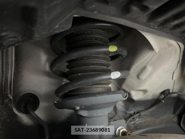 Suzuki HUSTLER 2024-03 7219717-19