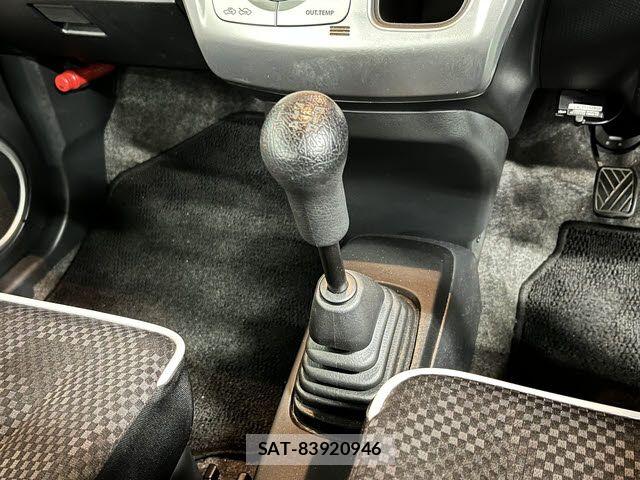Suzuki HUSTLER 2019-05 7219647-19