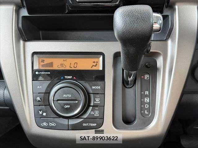 Suzuki HUSTLER 2017-05 7219619-24