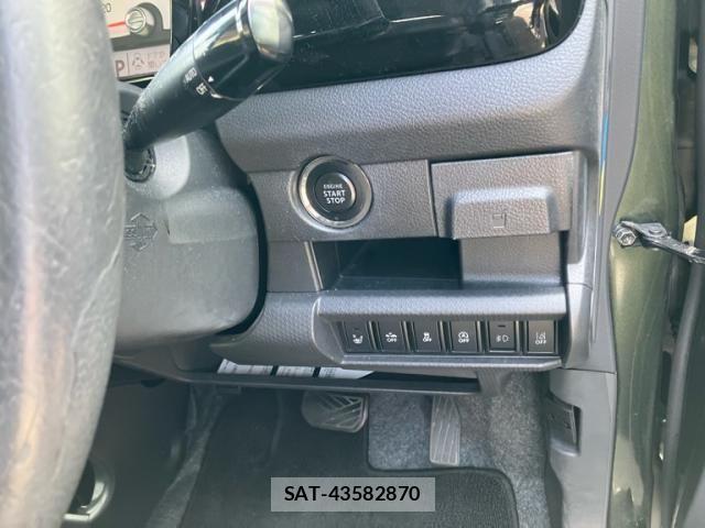Suzuki HUSTLER 2016-07 7219614-17