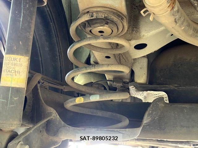 Suzuki HUSTLER 2023-04 7219703-19