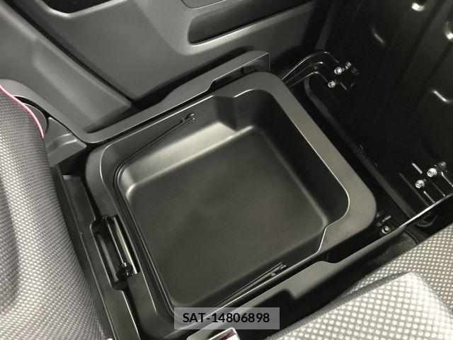 Suzuki HUSTLER 2015-04 7219587-17