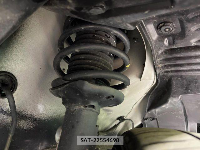 Suzuki HUSTLER 2024-01 7251044-19