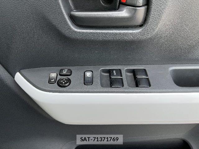 Suzuki HUSTLER 2015-10 7251064-17
