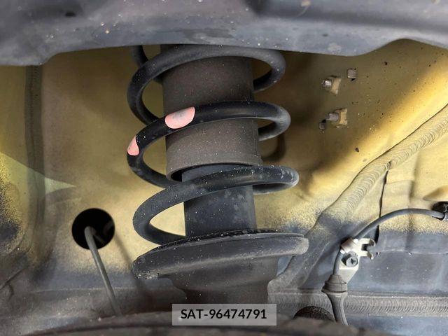 Suzuki HUSTLER 2017-04 7272045-19