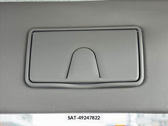 Suzuki HUSTLER 2025-02 7327500-28