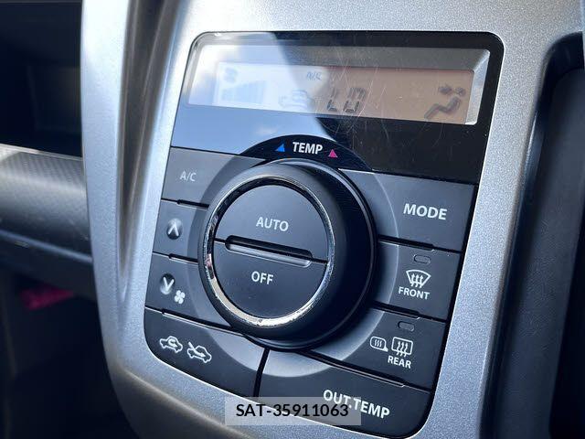 Suzuki HUSTLER 2015-01 7327545-14