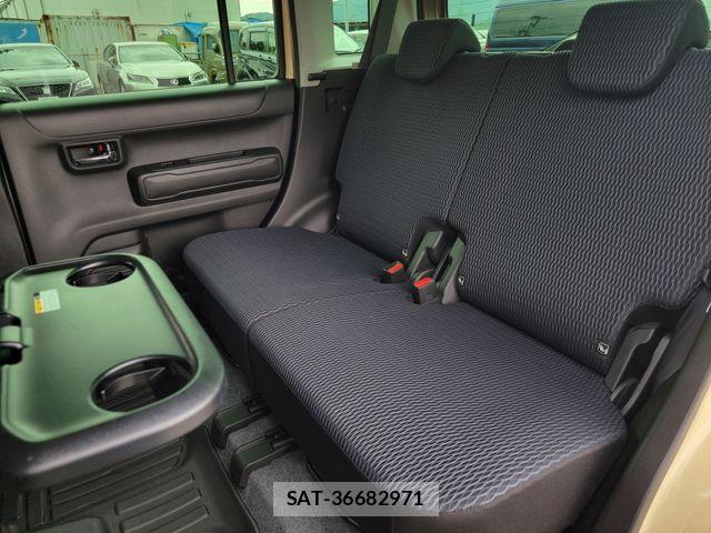 Suzuki HUSTLER 2024-04 7327517-21