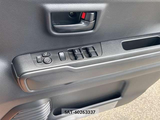 Suzuki HUSTLER 2025-05 7327508-4