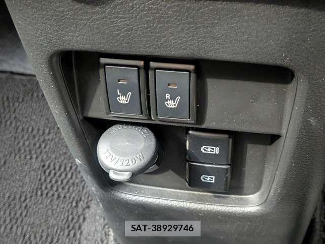 Suzuki HUSTLER 2025-05 7327498-11
