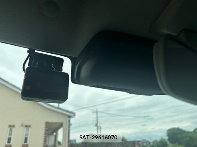 Suzuki HUSTLER 2023-06 7327544-17