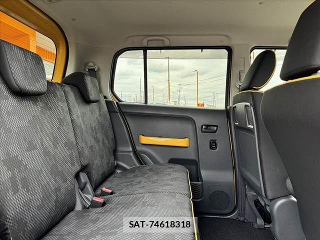 Suzuki HUSTLER 2016-09 7358121-16