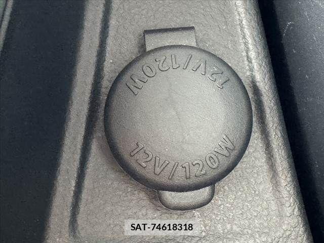 Suzuki HUSTLER 2016-09 7358121-25