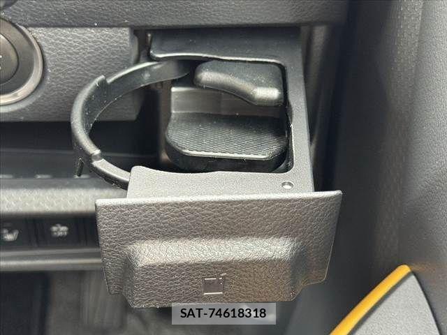 Suzuki HUSTLER 2016-09 7358121-26