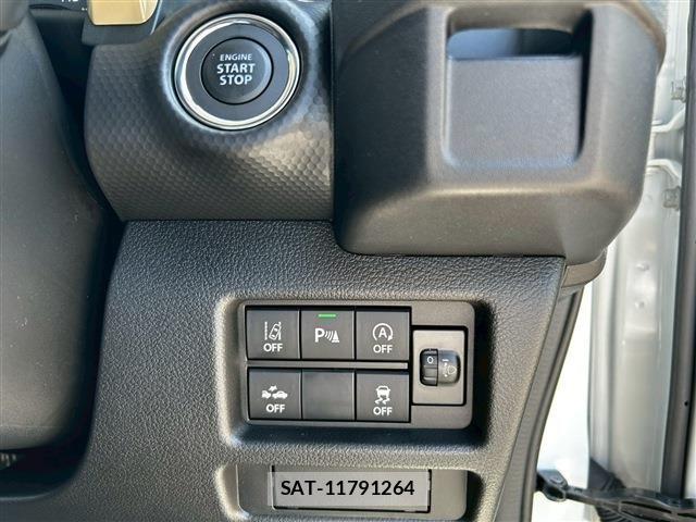 Suzuki HUSTLER 2026-05 7454822-23