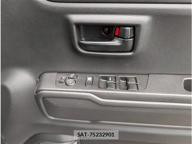 Suzuki HUSTLER 2026-05 7454824-28