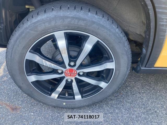 Suzuki HUSTLER 2017-02 7454889-4