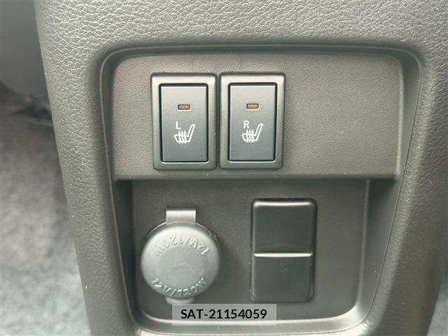 Suzuki HUSTLER 2026-05 7454826-27