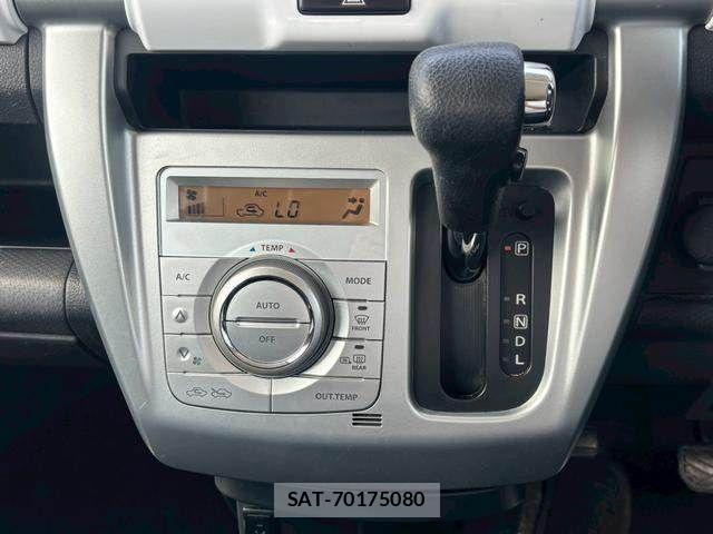 Suzuki HUSTLER 2017-01 7454887-11