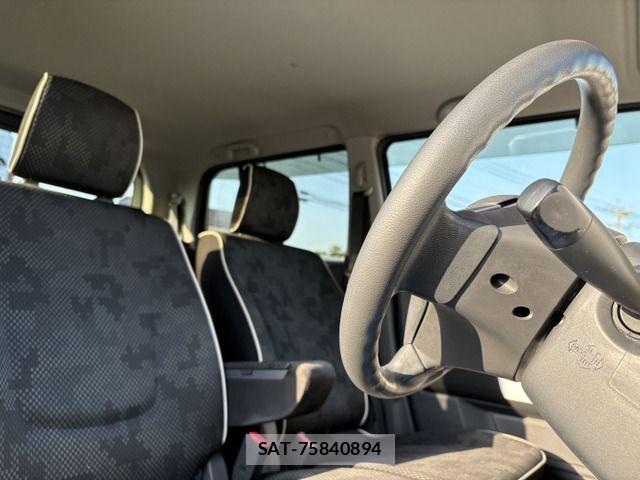 Suzuki HUSTLER 2017-02 7500950-11