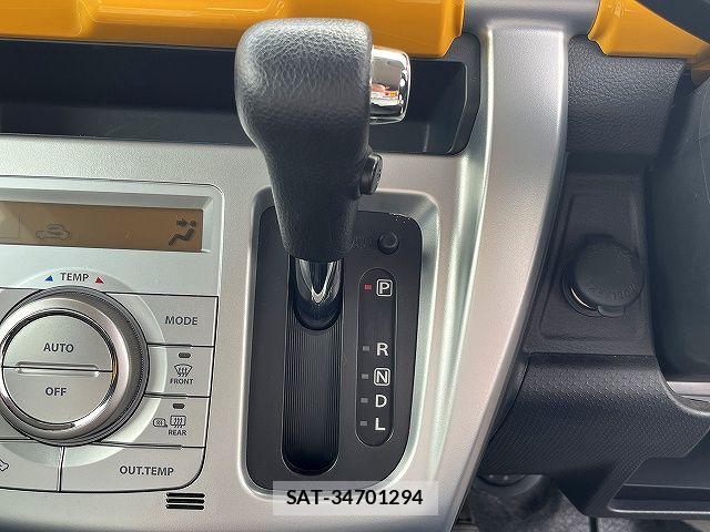 Suzuki HUSTLER 2016-09 7500940-19