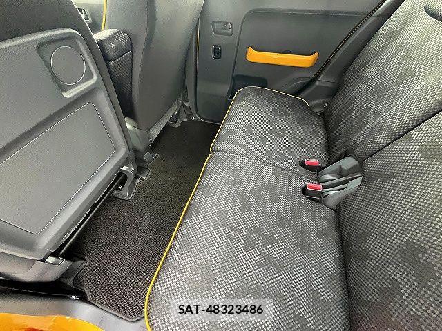Suzuki HUSTLER 2017-03 7562240-12