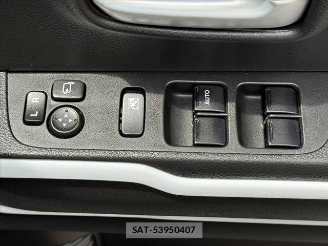 Suzuki HUSTLER 2021-02 7562241-26