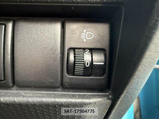 Suzuki HUSTLER 2015-07 7562247-29