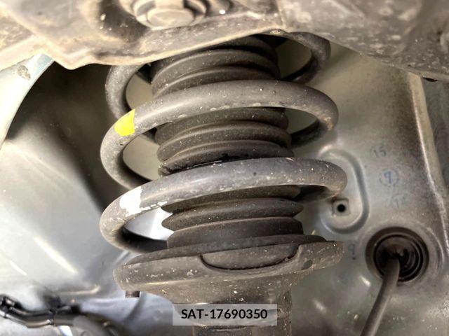 Suzuki HUSTLER 2024-01 7562234-19