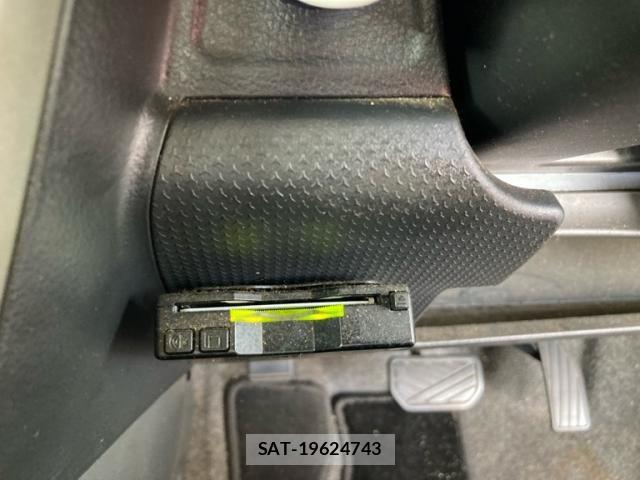Suzuki HUSTLER 2015-07 7617135-19