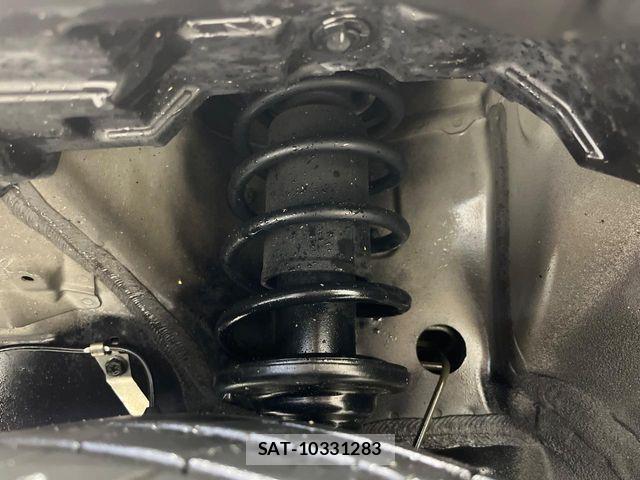 Suzuki HUSTLER 2017-09 7617120-19