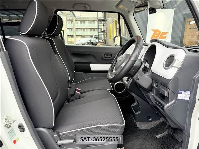 Suzuki HUSTLER 2015-07 7617126-8