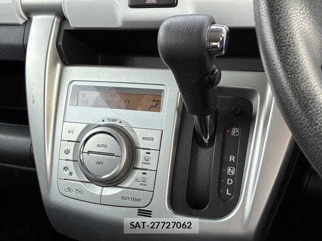 Suzuki HUSTLER 2015-01 7617123-21