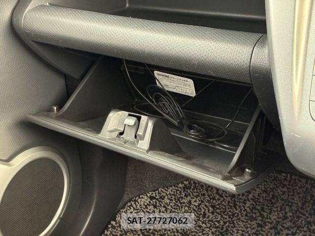 Suzuki HUSTLER 2015-01 7617123-24