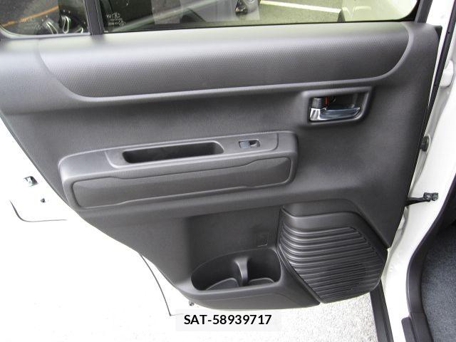 Suzuki HUSTLER 2025-06 7617030-15