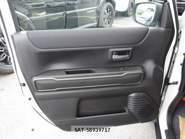Suzuki HUSTLER 2025-06 7617030-17