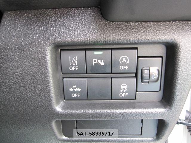 Suzuki HUSTLER 2025-06 7617030-21