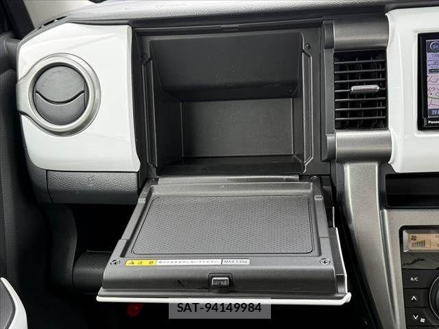 Suzuki HUSTLER 2015-07 7617134-24