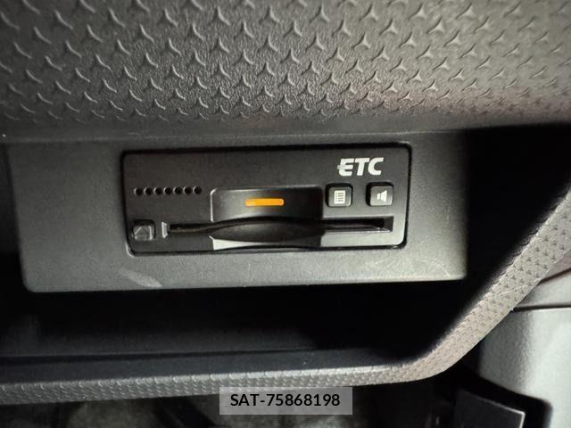 Suzuki HUSTLER 2014-09 7617121-19