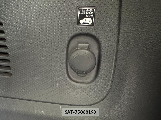 Suzuki HUSTLER 2014-09 7617121-20